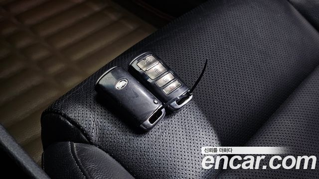 Kia K7 3.0 LPI TAXI Luxury 2017 — фото 34