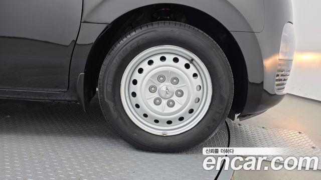 Hyundai Staria 2WD Camping Car Special Vehicle 2025 — фото 21