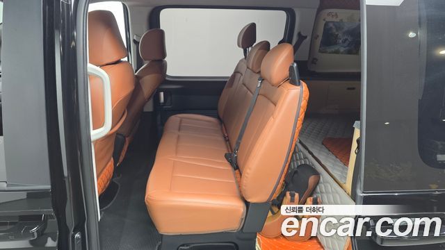 Hyundai Staria 2WD Camping Car Special Vehicle 2025 — фото 26