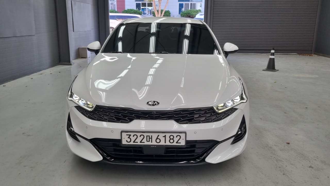 Kia K5 (III) 2.0 Noblesse 2021 — фото 3