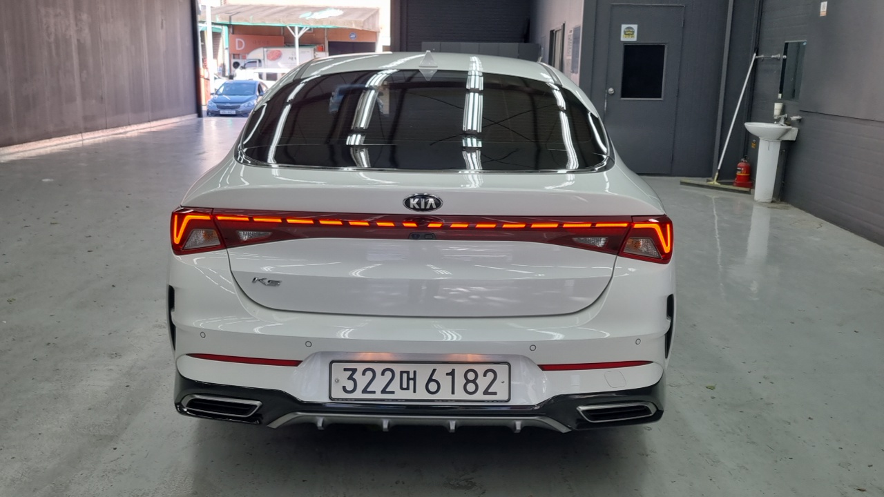 Kia K5 (III) 2.0 Noblesse 2021 — фото 4