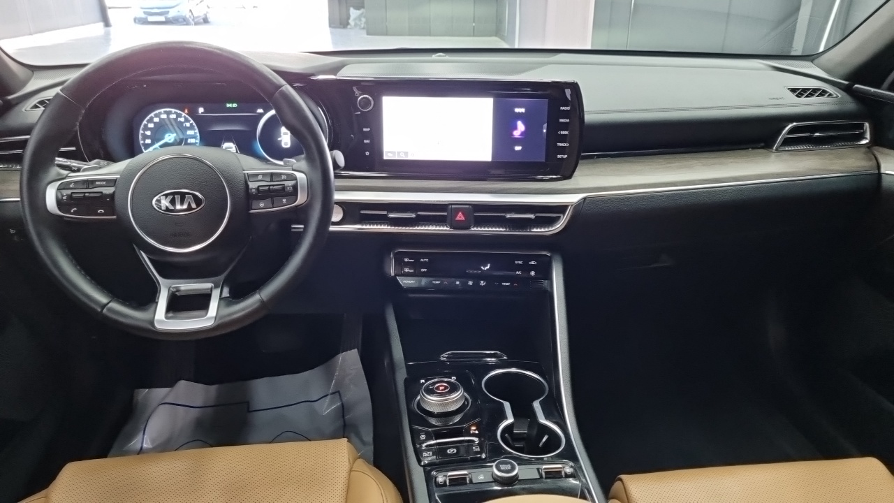 Kia K5 (III) 2.0 Noblesse 2021 — фото 7