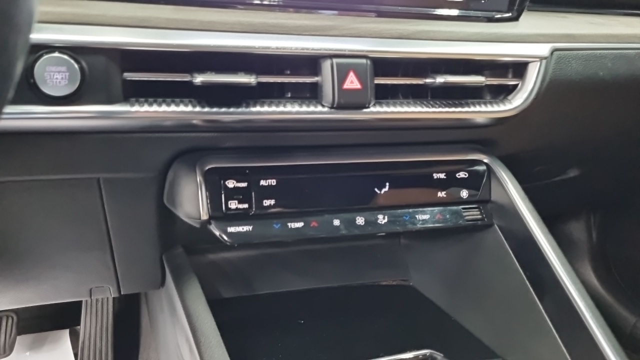 Kia K5 (III) 2.0 Noblesse 2021 — фото 17