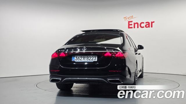 Mercedes-Benz E-Class (W214) E300 4MATIC AMG Line 2025 — фото 4