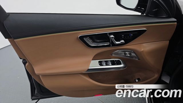 Mercedes-Benz E-Class (W214) E300 4MATIC AMG Line 2025 — фото 24