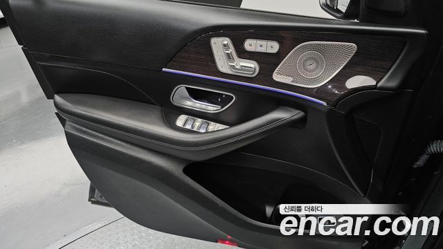 Mercedes-Benz GLE-Class (W167) GLE400d 4MATIC Coupe 2022 — фото 24