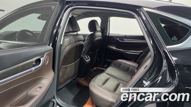 Hyundai Grandeur (IG) 3.0 Exclusive Special 2018 — фото 11
