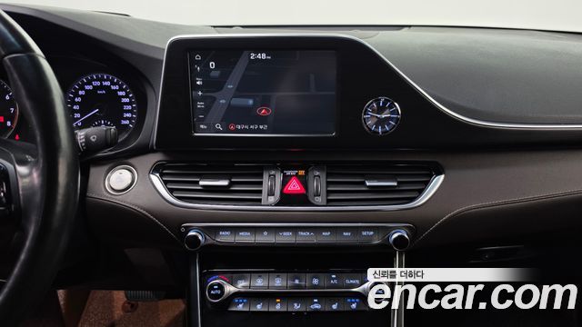 Hyundai Grandeur (IG) 3.0 Exclusive Special 2018 — фото 12