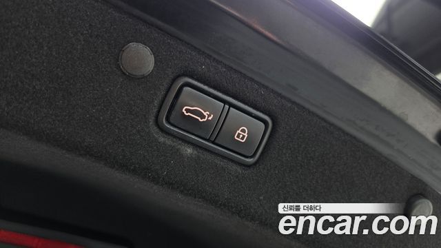 Hyundai Grandeur (IG) 3.0 Exclusive Special 2018 — фото 16