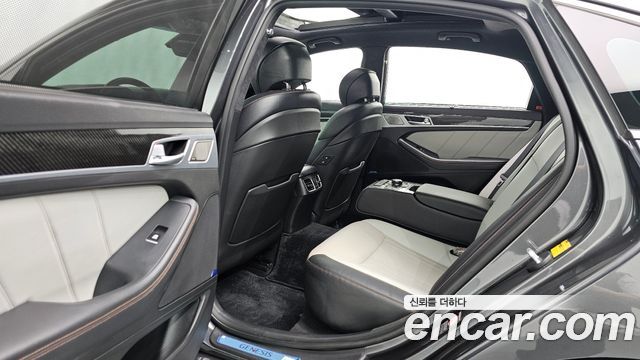 Genesis G80 3.3 T-GDI AWD Sport 2017 — фото 12