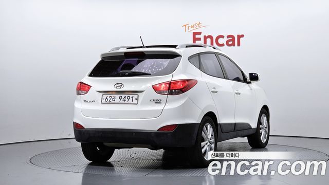 Hyundai Tucson ix Diesel 2WD LX20 Luxury 2013 — фото 2