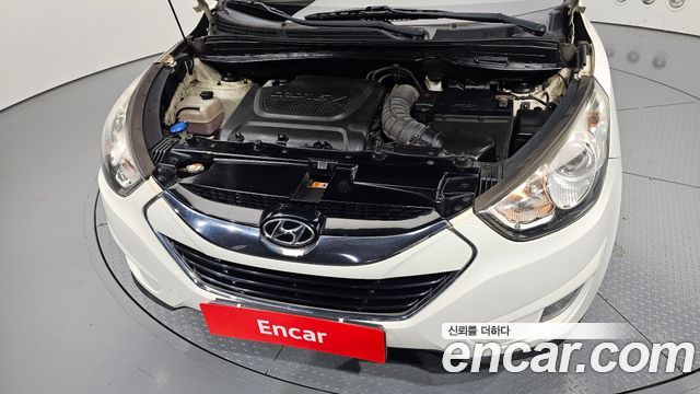 Hyundai Tucson ix Diesel 2WD LX20 Luxury 2013 — фото 6