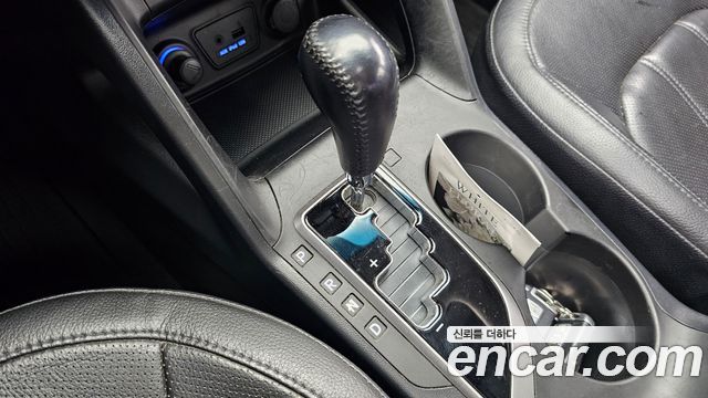Hyundai Tucson ix Diesel 2WD LX20 Luxury 2013 — фото 9