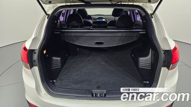 Hyundai Tucson ix Diesel 2WD LX20 Luxury 2013 — фото 20