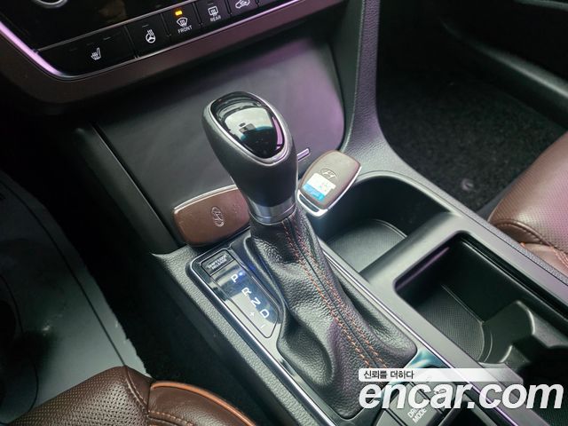 Hyundai Sonata (LF) 2.0 Care+ 2017 — фото 9