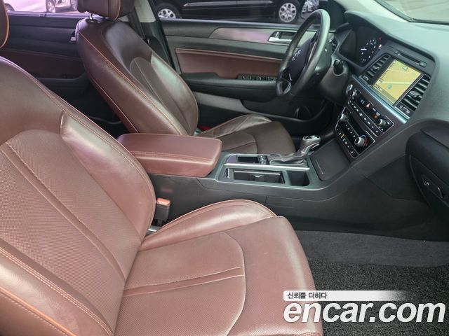 Hyundai Sonata (LF) 2.0 Care+ 2017 — фото 10