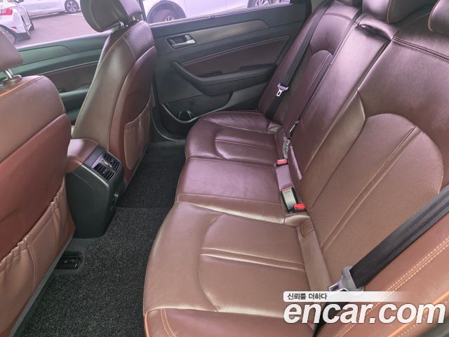 Hyundai Sonata (LF) 2.0 Care+ 2017 — фото 22
