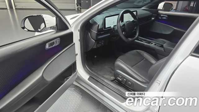 Hyundai Ioniq 6 Long Range AWD Exclusive + 2023 — фото 10