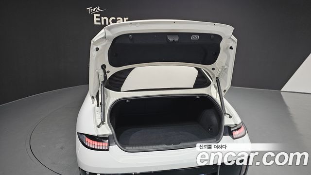 Hyundai Ioniq 6 Long Range AWD Exclusive + 2023 — фото 20