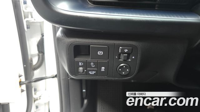 Hyundai Ioniq 6 Long Range AWD Exclusive + 2023 — фото 27