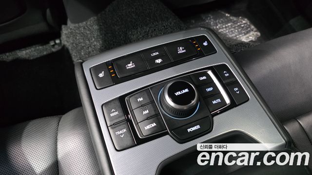 Genesis G80 3.3 GDI AWD Prestige 2019 — фото 17