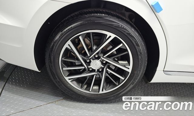 Hyundai Grandeur (IG) 3.0 LPi Premium Choice 2021 — фото 5