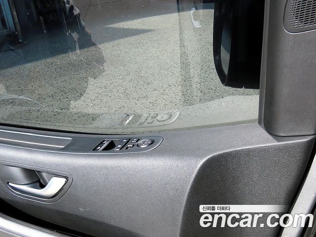 Hyundai Staria Lounge 9-Seater Prestige 2022 — фото 16
