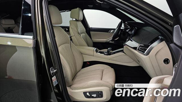 BMW X6 (G06) M50i 2022 — фото 11