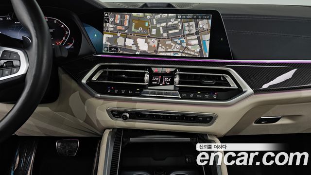 BMW X6 (G06) M50i 2022 — фото 14