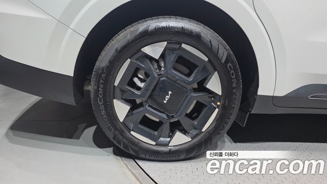 Kia Carnival (IV) HEV 7seater Signature 2025 — фото 5