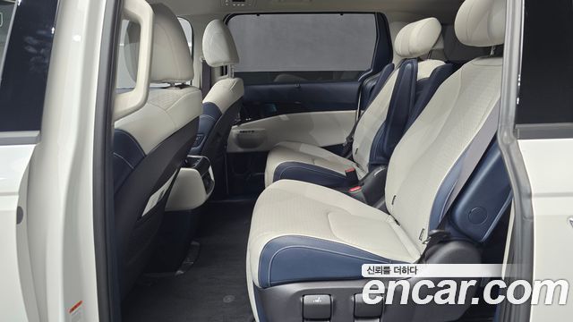 Kia Carnival (IV) HEV 7seater Signature 2025 — фото 12