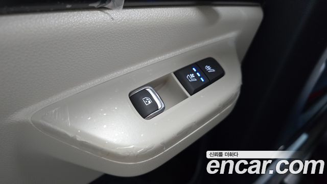 Kia Carnival (IV) HEV 7seater Signature 2025 — фото 31