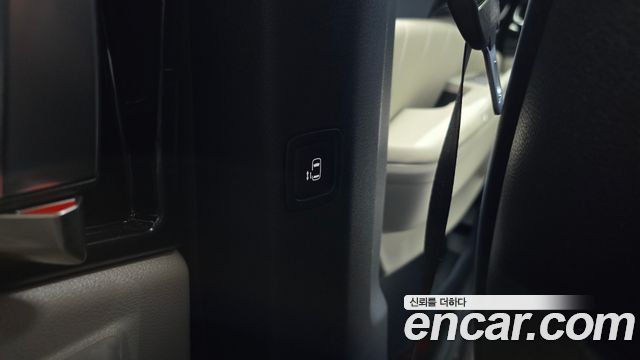 Kia Carnival (IV) HEV 7seater Signature 2025 — фото 32