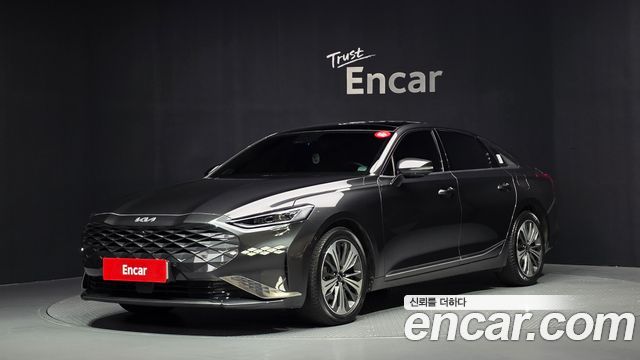 Kia K8 Hybrid Signature