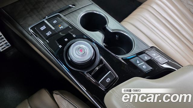 Kia K8 Hybrid Signature 2023 — фото 9