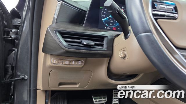 Kia K8 Hybrid Signature 2023 — фото 16