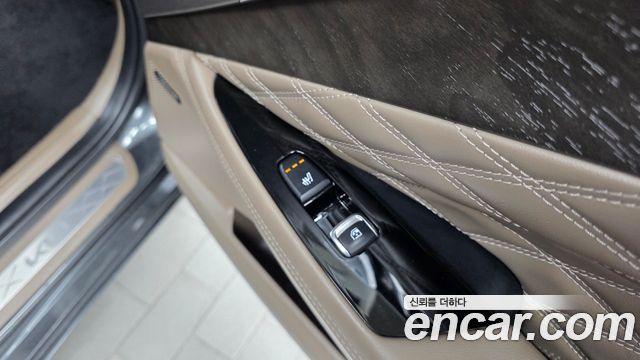 Kia K8 Hybrid Signature 2023 — фото 18