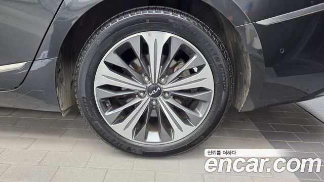 Kia K8 Hybrid Signature 2023 — фото 21