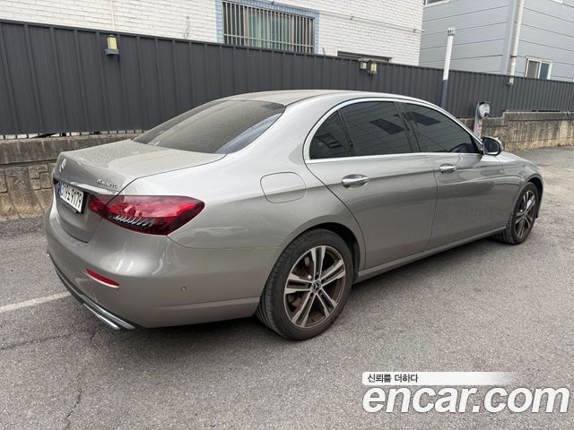 Mercedes-Benz E-Class (W213) E350 4MATIC Avantgarde 2022 — фото 2