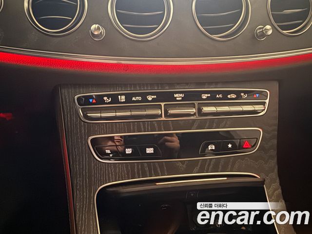 Mercedes-Benz E-Class (W213) E350 4MATIC Avantgarde 2022 — фото 16