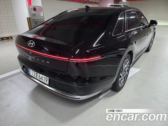 Hyundai Grandeur (GN7) 2,5 Gasoline 2WD Exclusive 2023 — фото 4