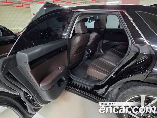 Hyundai Grandeur (GN7) 2,5 Gasoline 2WD Exclusive 2023 — фото 6