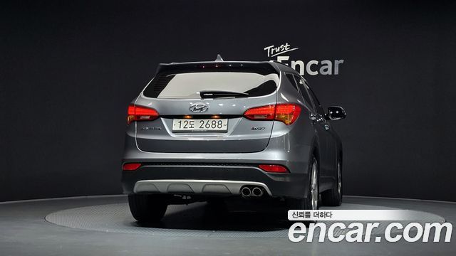 Hyundai Santa Fe (DM) Diesel(e-VGT) 2.0 2WD Exclusive 2015 — фото 4