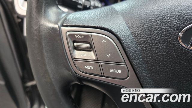 Hyundai Santa Fe (DM) Diesel(e-VGT) 2.0 2WD Exclusive 2015 — фото 16