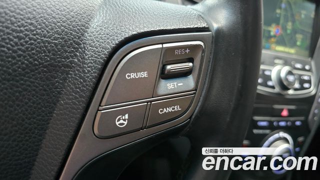 Hyundai Santa Fe (DM) Diesel(e-VGT) 2.0 2WD Exclusive 2015 — фото 17