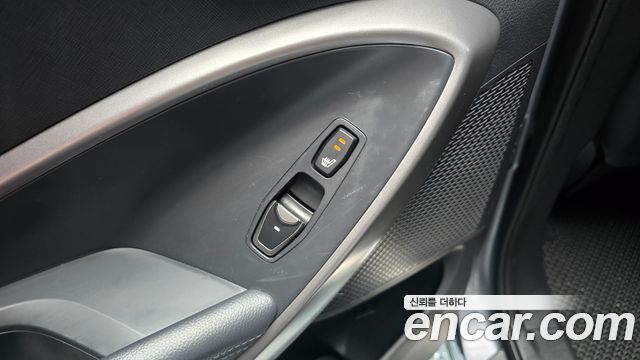 Hyundai Santa Fe (DM) Diesel(e-VGT) 2.0 2WD Exclusive 2015 — фото 29