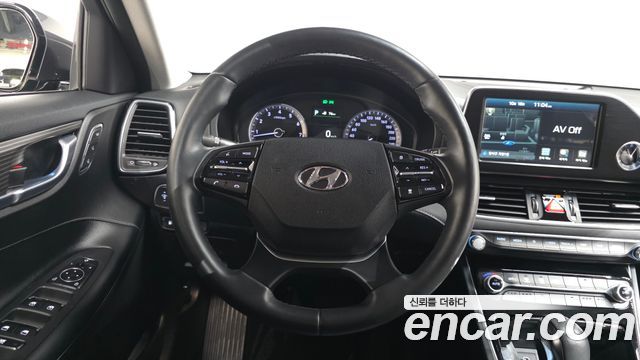 Hyundai Grandeur (IG) 3.0 Exclusive Special 2018 — фото 13