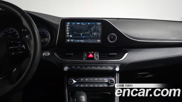 Hyundai Grandeur (IG) 3.0 Exclusive Special 2018 — фото 14
