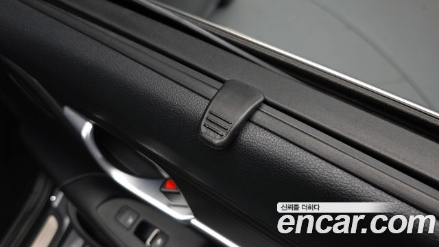 Hyundai Grandeur (IG) 3.0 Exclusive Special 2018 — фото 19