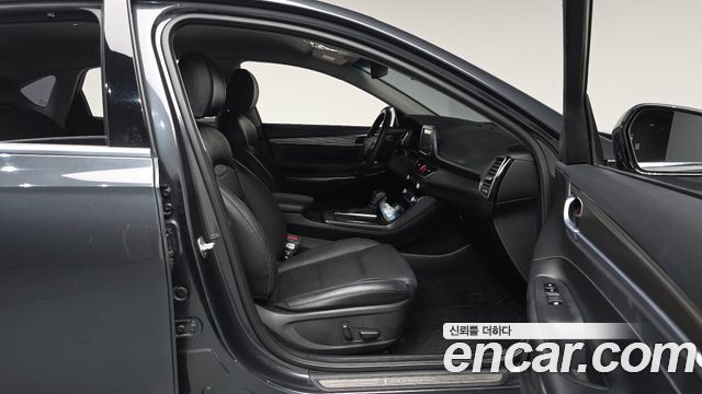 Hyundai Grandeur (IG) 3.0 Exclusive Special 2018 — фото 26